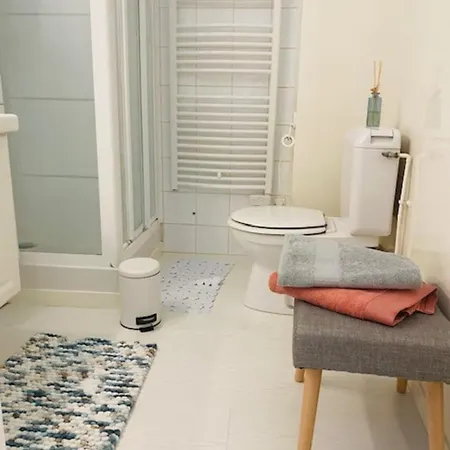 Apartment Virginie F2 Et Agreable Avec Parking ! Rouen