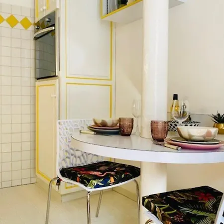 Virginie F2 Et Agreable Avec Parking ! Apartment
