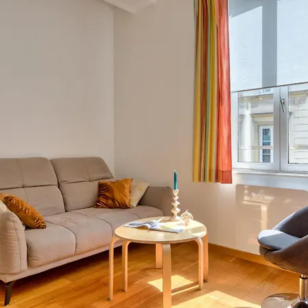Apartment Virginie F2 Et Agreable Avec Parking ! *