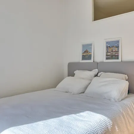 Virginie F2 Et Agreable Avec Parking ! *