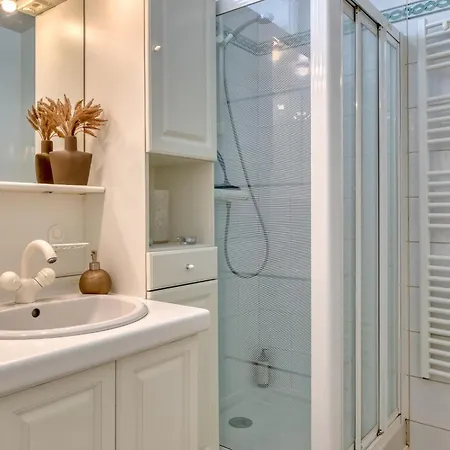 شقة Virginie F2 Et Agreable Avec Parking !