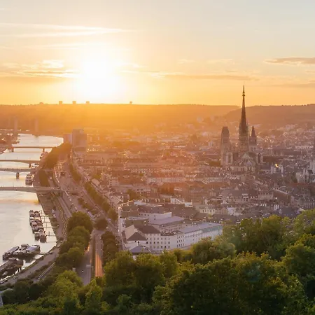 Virginie F2 Et Agreable Avec Parking ! Rouen