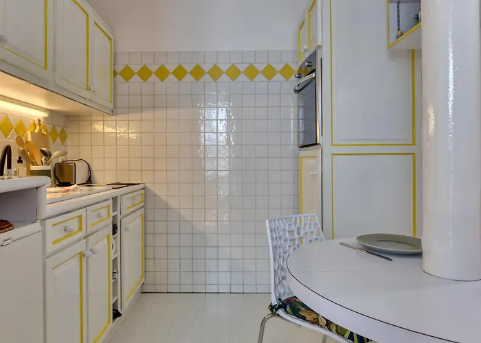 Virginie F2 Et Agreable Avec Parking ! Apartamento *